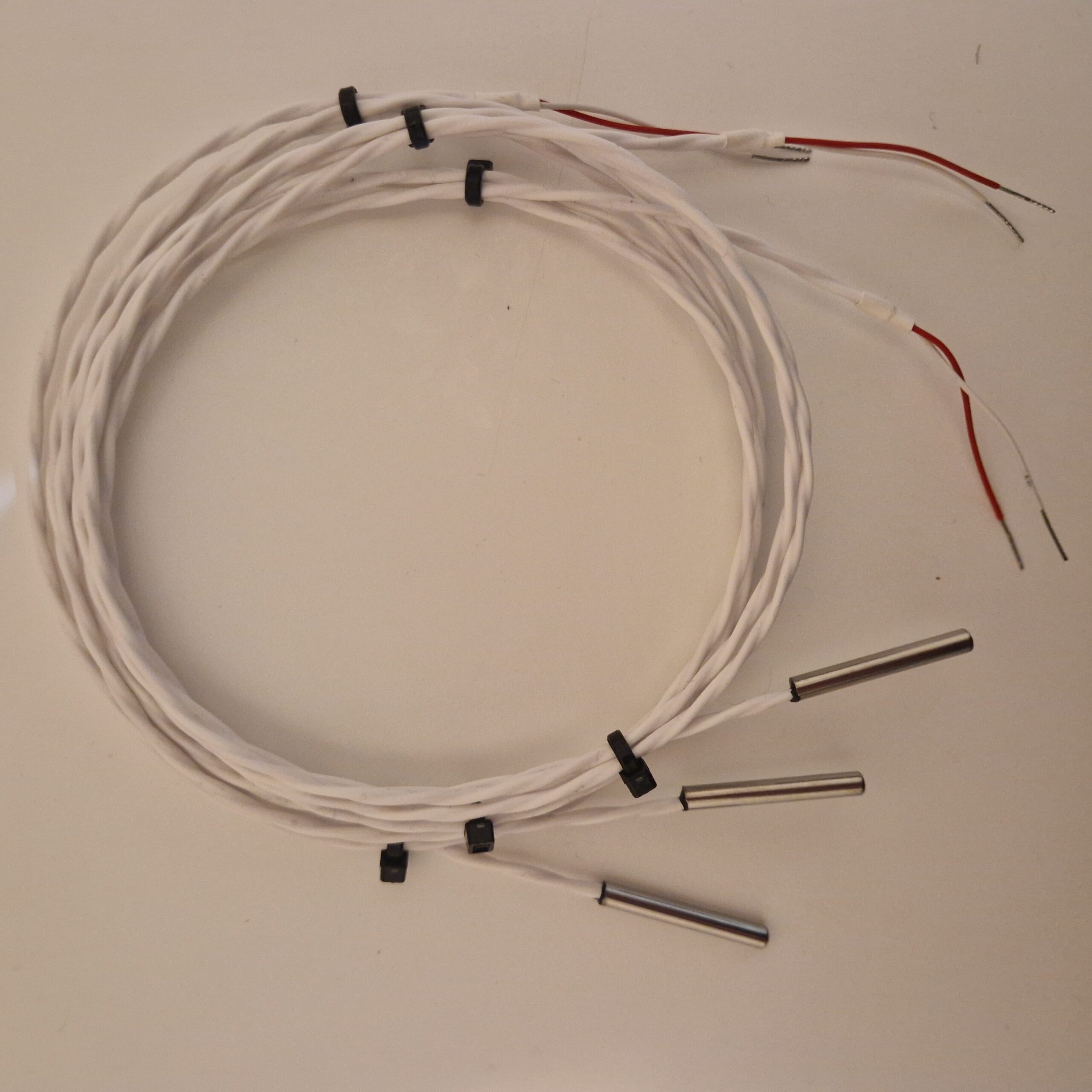 thumbnail image 2 of Set Of 2 Temperature Probe Sensors - Commercial Refrigerator & Freezer Thermistor Probes 2 of 3
